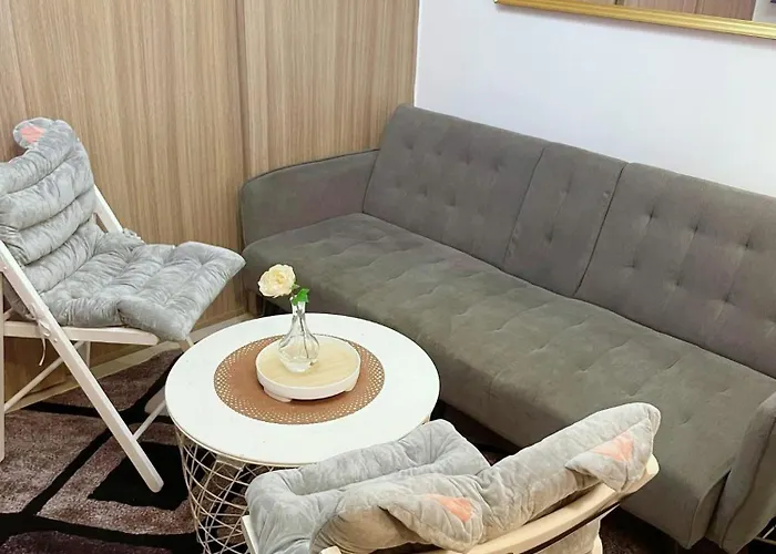 Hotel On The Shores - Staycation Manila